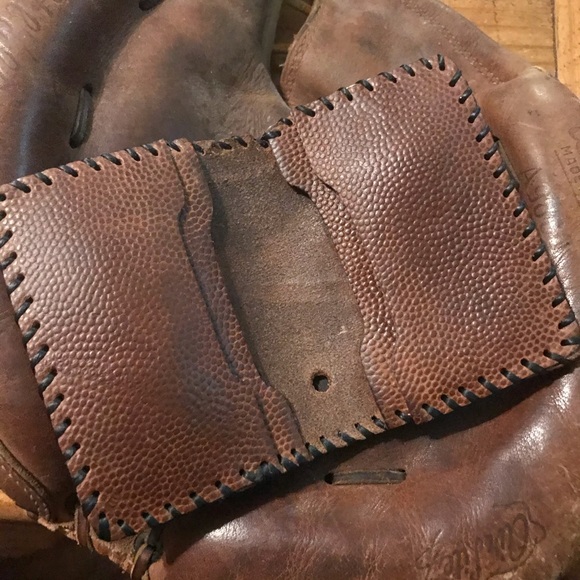 Handmade Leather Wallet Nike Collegiate Football - Picture 3 of 6